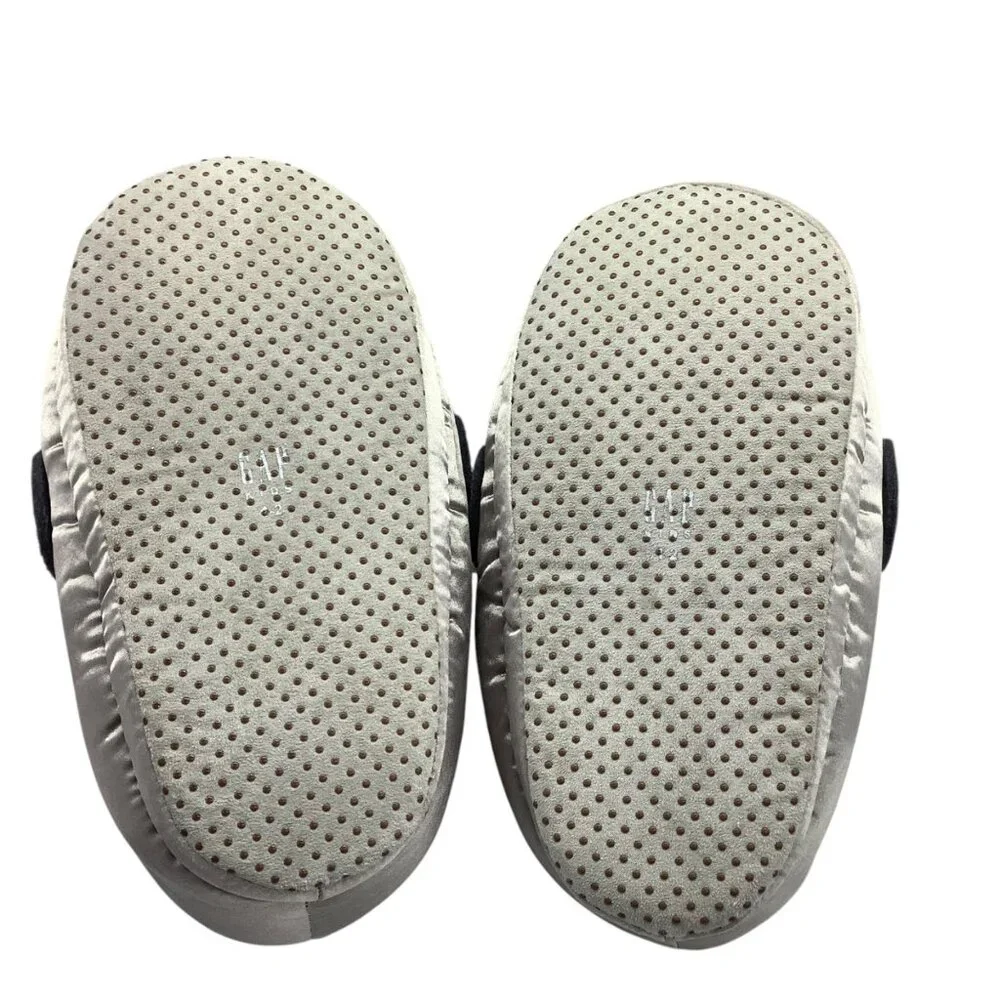 Gap Star Wars Baby Yoda Plush Slippers Youth 1-2 Soft & Cozy Comfy Non-slip Sole